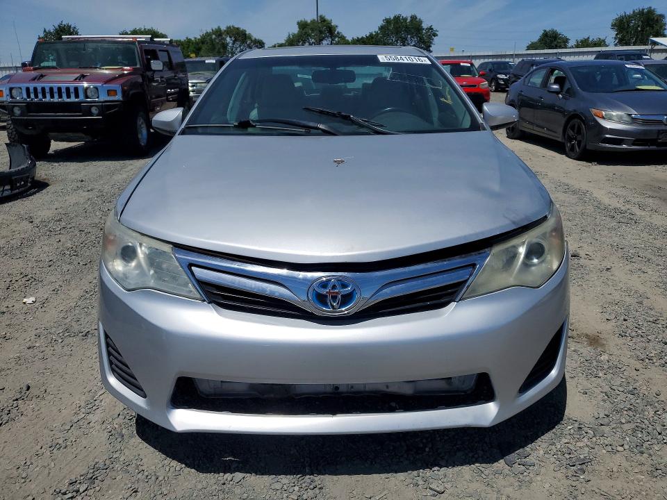 2013 Toyota Camry Hybrid მანქანა იყიდება აუქციონზე, vin: 4T1BD1FK0DU086562, აუქციონის ნომერი: 55841016