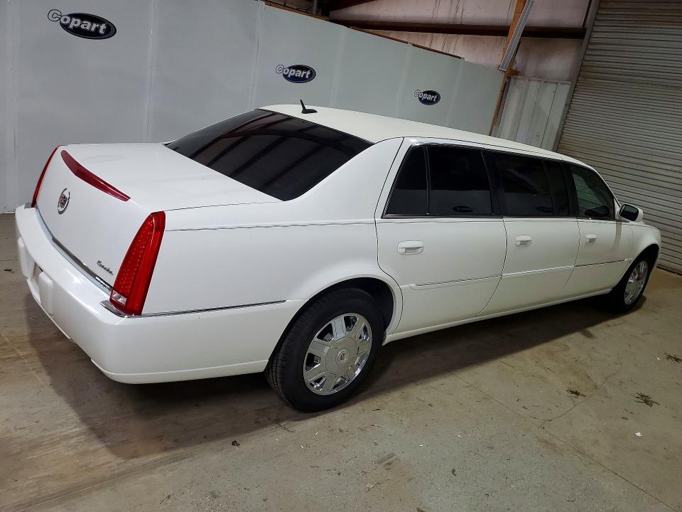 2008 Cadillac Professional Chassis მანქანა იყიდება აუქციონზე, vin: 1GEEK90Y48U550534, აუქციონის ნომერი: 55447616