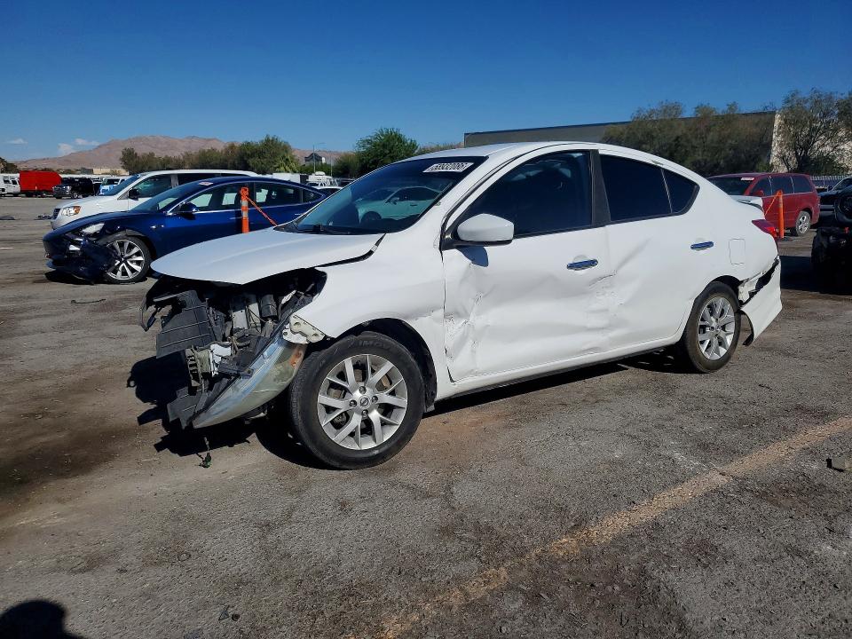 Продаж на аукціоні авто 2018 Nissan Versa, vin: 3N1CN7AP9JL877967, номер лоту: 58932086