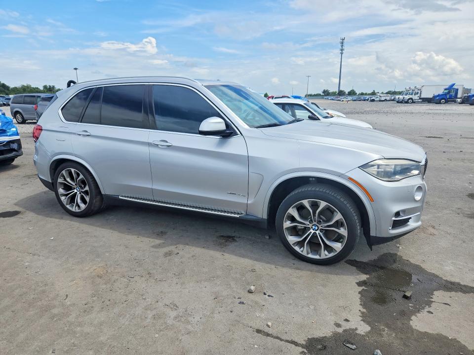 55717596 :رقم المزاد ، 5UXKT0C57G0S75672 vin ، 2016 Bmw X5 مزاد بيع