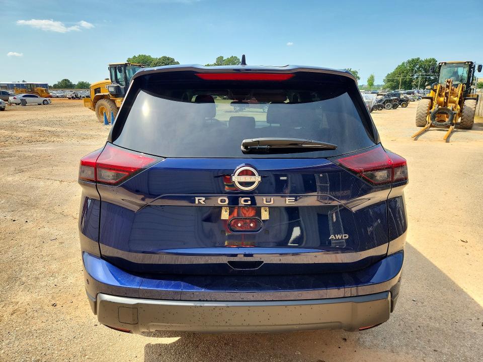 55916446 :رقم المزاد ، 5N1BT3BB6SC816966 vin ، 2025 Nissan Rogue مزاد بيع