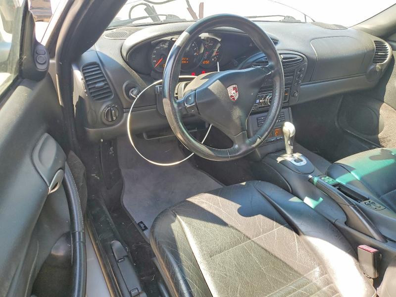 57561006 :رقم المزاد ، WP0CA29892U624423 vin ، 2002 Porsche Boxster مزاد بيع