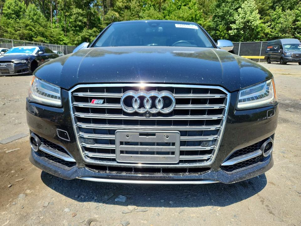 57203146 :رقم المزاد ، WAUJSAFD4GN008742 vin ، 2016 Audi S8 مزاد بيع