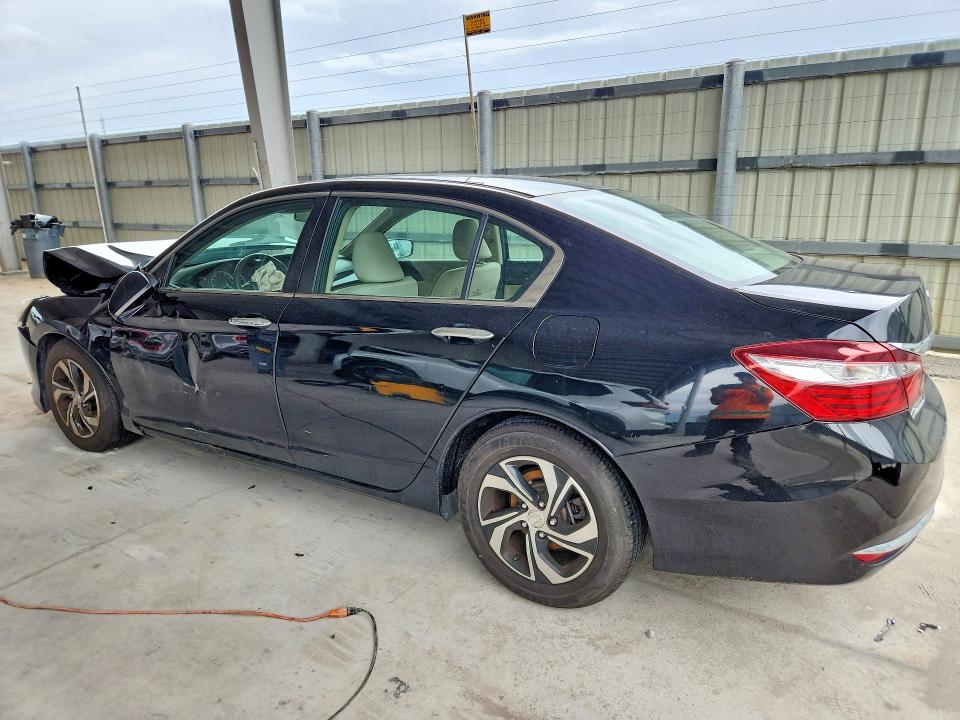 Продажа на аукционе авто 2017 Honda Accord, vin: 1HGCR2F38HA263408, номер лота: 55898596