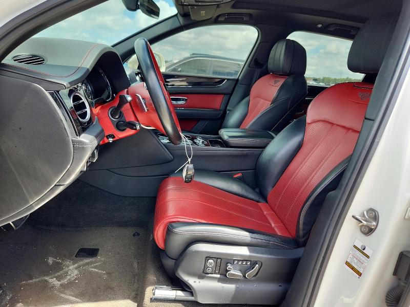 57021386 :رقم المزاد ، SJAAC2ZV0JC018473 vin ، 2018 Bentley Bentayga مزاد بيع