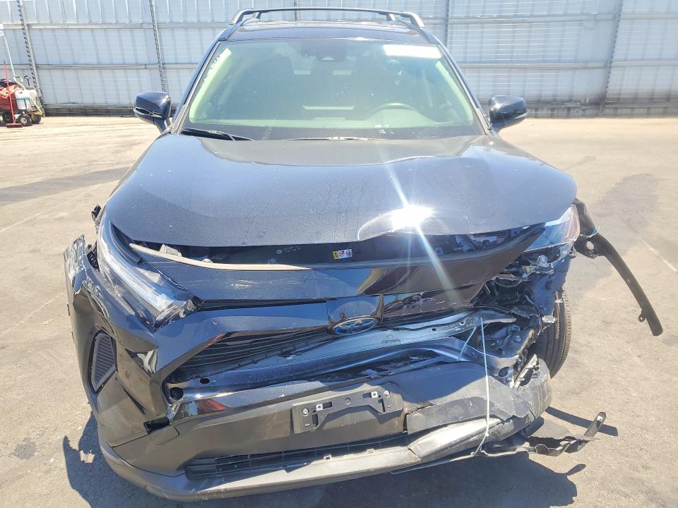 57387446 :رقم المزاد ، JTMRWRFV4RD228408 vin ، 2024 Toyota Rav4 Hybrid مزاد بيع
