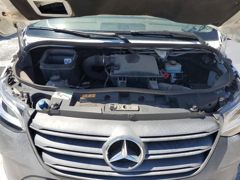 54661906 :رقم المزاد ، WD3PF1CDXKP049468 vin ، 2019 Mercedes Benz Sprinter مزاد بيع