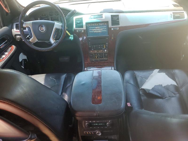 57638736 :رقم المزاد ، 1GYEC63808R132730 vin ، 2008 Cadillac Escalade مزاد بيع