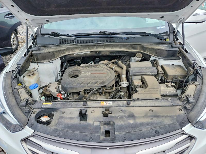 Продажа на аукционе авто 2017 Hyundai Santa Fe Sport, vin: 5XYZWDLA3HG427132, номер лота: 58585386