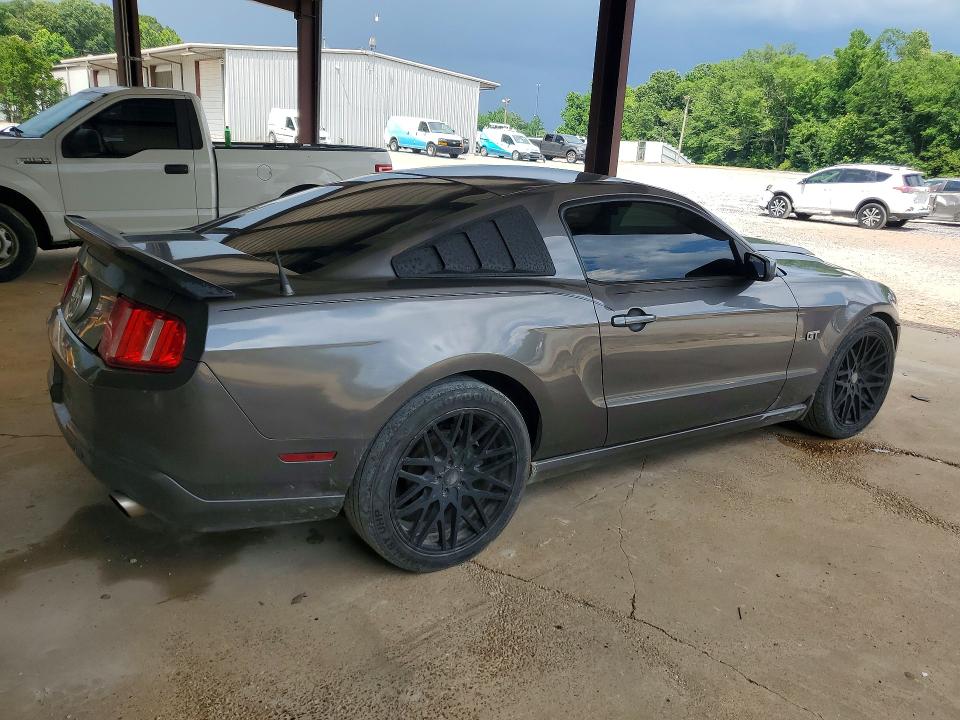 55610856 :رقم المزاد ، 1ZVBP8CH7A5152928 vin ، 2010 Ford Mustang مزاد بيع
