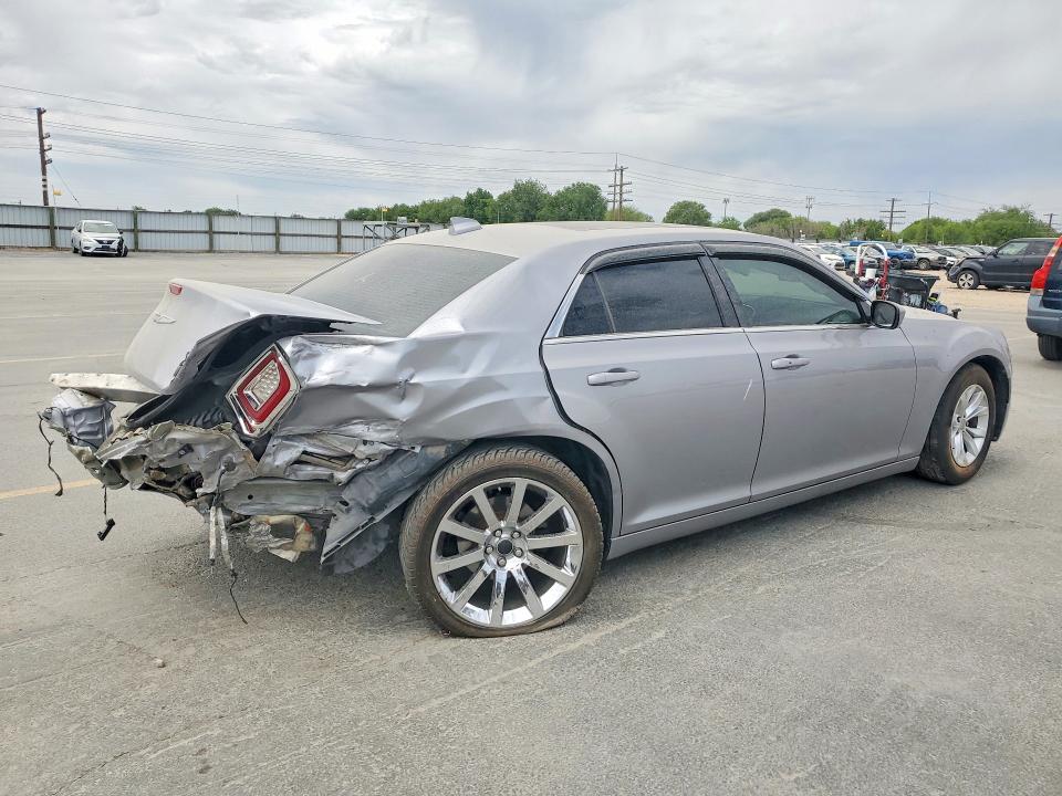 Продажа на аукционе авто 2015 Chrysler 300, vin: 2C3CCAAG6FH930936, номер лота: 56150966