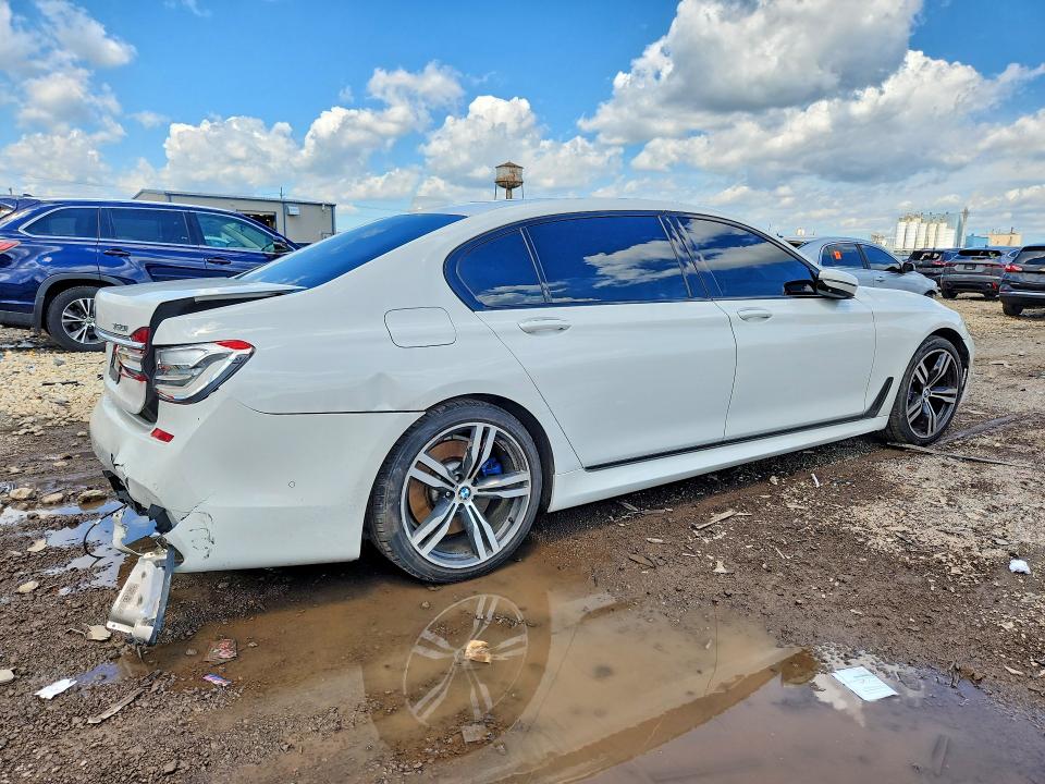 Продаж на аукціоні авто 2018 Bmw 750, vin: WBA7F0C52JGM24094, номер лоту: 58464486