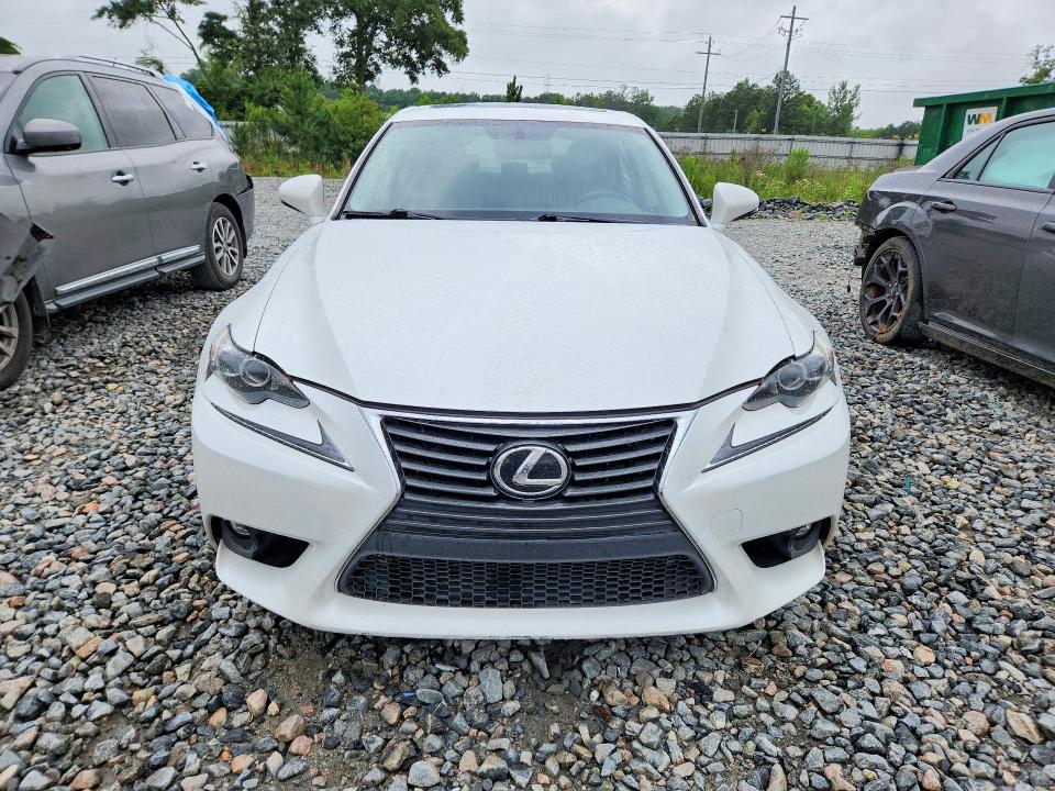 46751066 :رقم المزاد ، JTHCM1D20G5014138 vin ، 2016 Lexus Is 300 مزاد بيع