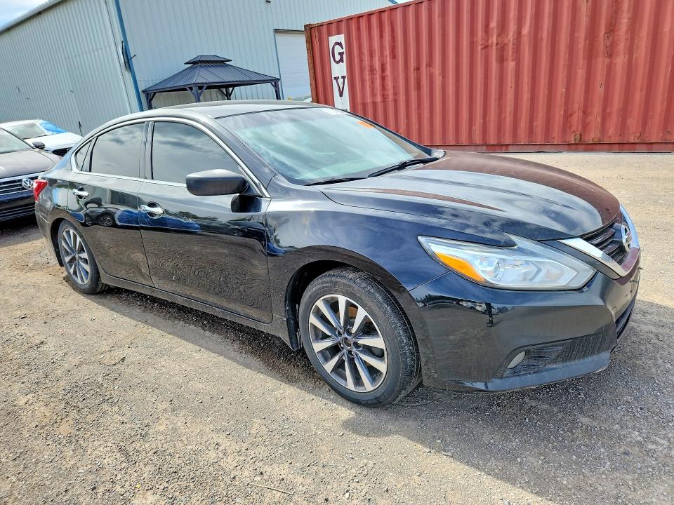 Продажа на аукционе авто 2017 Nissan Altima, vin: 1N4AL3AP7HN342705, номер лота: 57349266