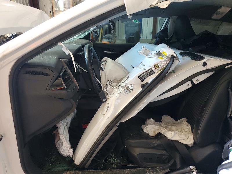 56228346 :رقم المزاد ، 4T1B11HK8KU173466 vin ، 2019 Toyota Camry مزاد بيع