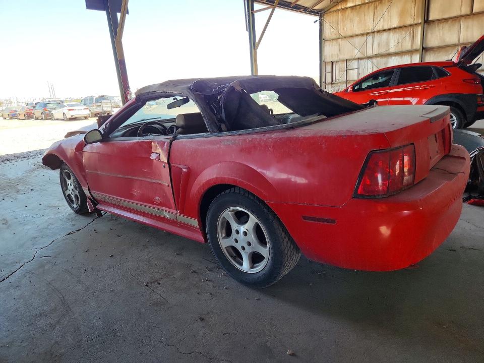 56192036 :رقم المزاد ، 1FAFP44442F216286 vin ، 2002 Ford Mustang مزاد بيع