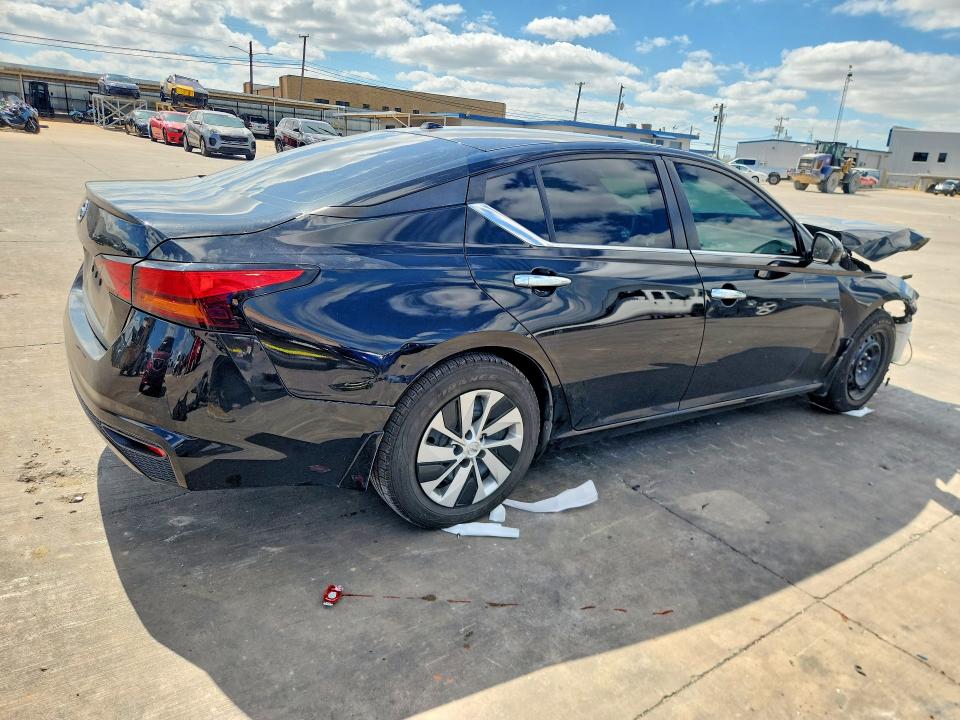 Продажа на аукционе авто 2019 Nissan Altima, vin: 1N4BL4BV5KN315677, номер лота: 57589026