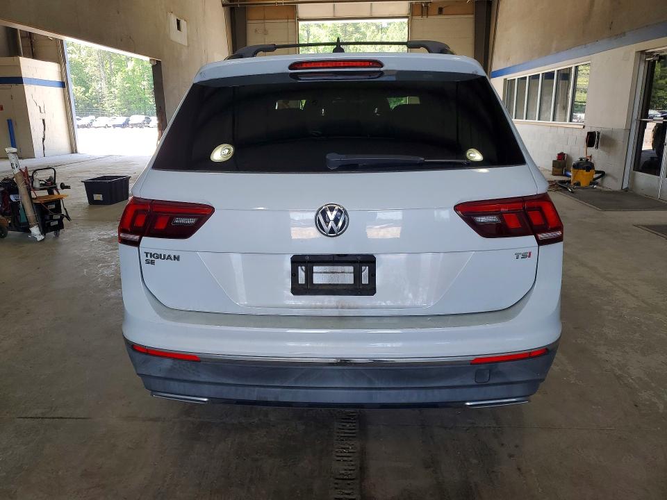 Продажа на аукционе авто 2018 Volkswagen Tiguan, vin: 3VV3B7AX2JM214242, номер лота: 56435356