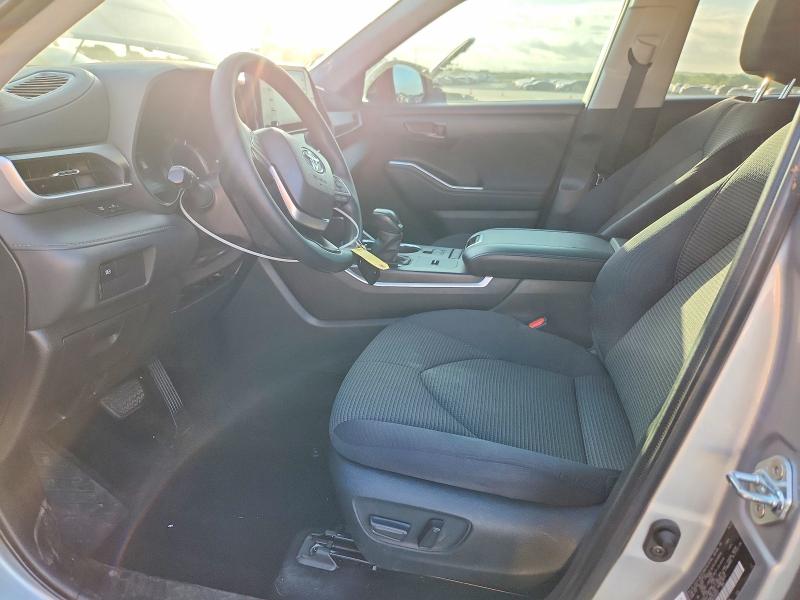 Продажа на аукционе авто 2022 Toyota Highlander, vin: 5TDCZRAH1NS550632, номер лота: 57116556