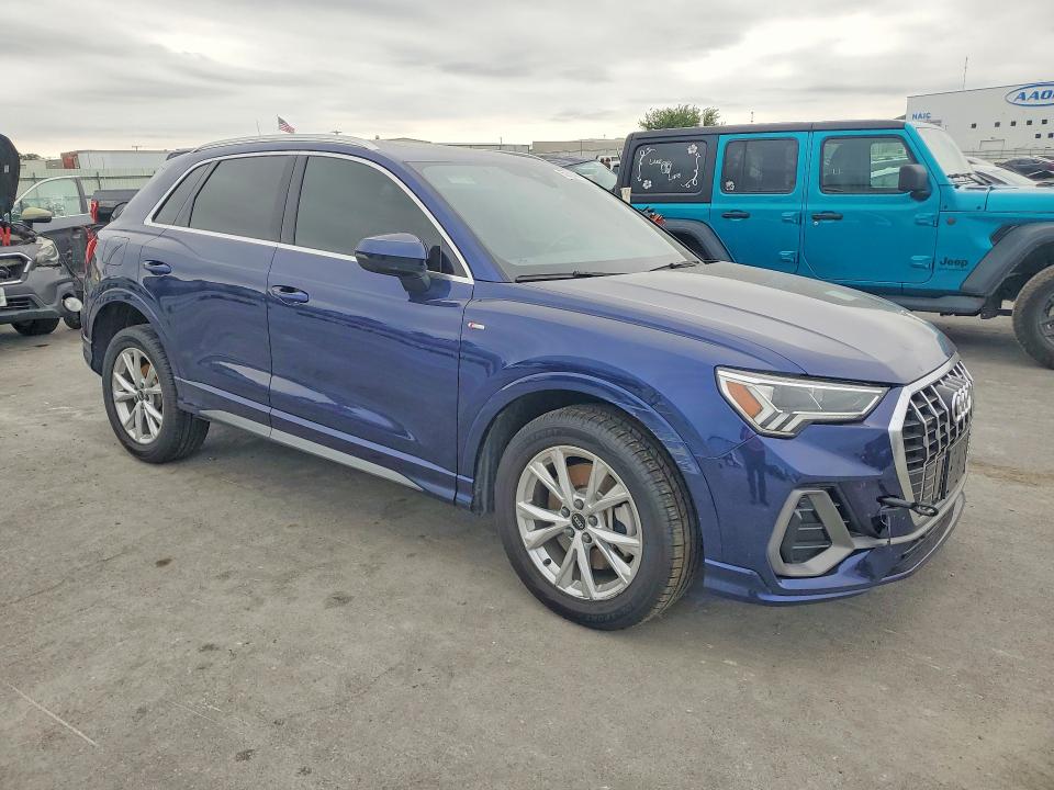 Продажа на аукционе авто 2022 Audi Q3, vin: WA1EECF38N1092772, номер лота: 57704306