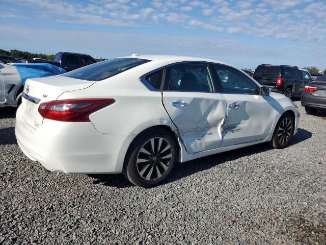 56399516 :رقم المزاد ، 1N4AL3AP8JC216774 vin ، 2018 Nissan Altima مزاد بيع