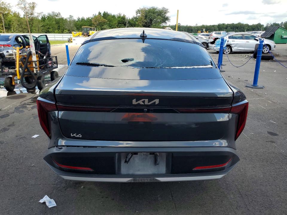 57641486 :رقم المزاد ، 3KPFU4DE2SE022037 vin ، 2025 Kia K4 مزاد بيع
