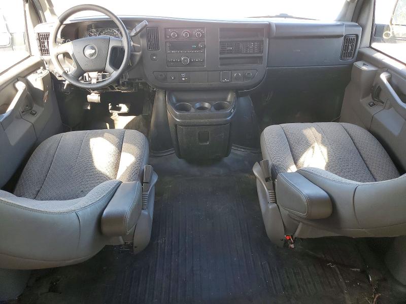 2017 Chevrolet Express 2500 მანქანა იყიდება აუქციონზე, vin: 1GCWGAFFXH1302103, აუქციონის ნომერი: 57869916