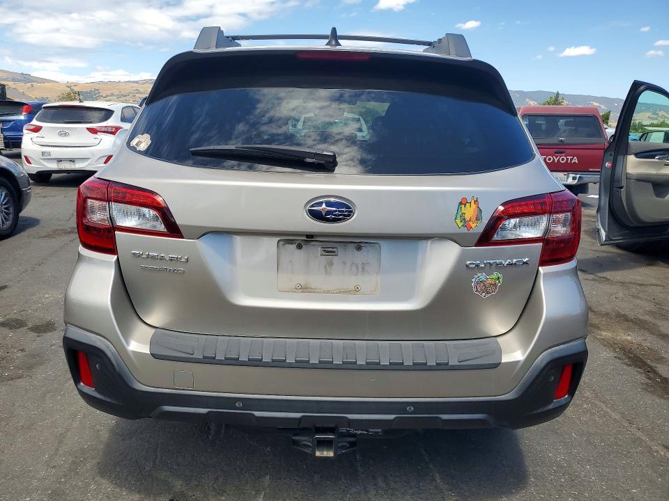 2018 Subaru Outback მანქანა იყიდება აუქციონზე, vin: 4S4BSANC1J3329068, აუქციონის ნომერი: 85605865