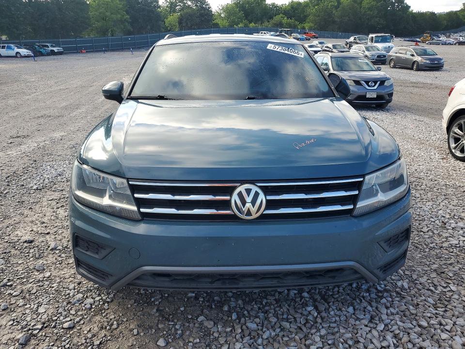 Продаж на аукціоні авто 2019 Volkswagen Tiguan, vin: 3VV3B7AX7KM164570, номер лоту: 57364066