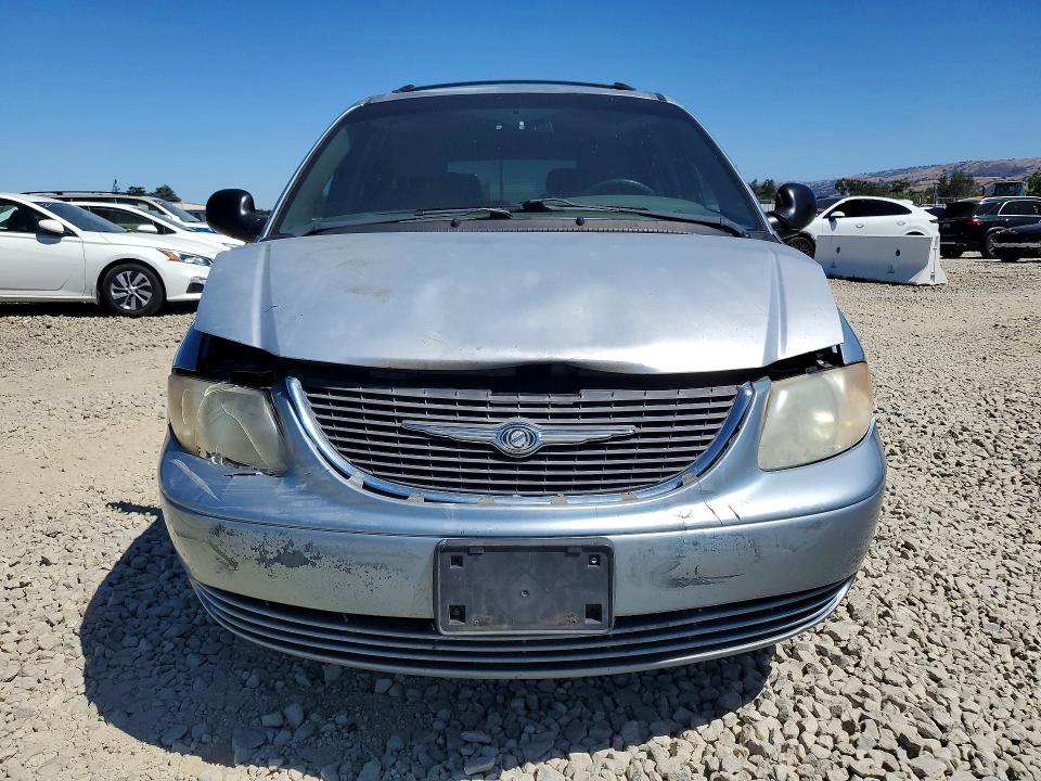 Продажа на аукционе авто 2003 Chrysler Town & Country, vin: 2C4GP443X3R357475, номер лота: 56038366