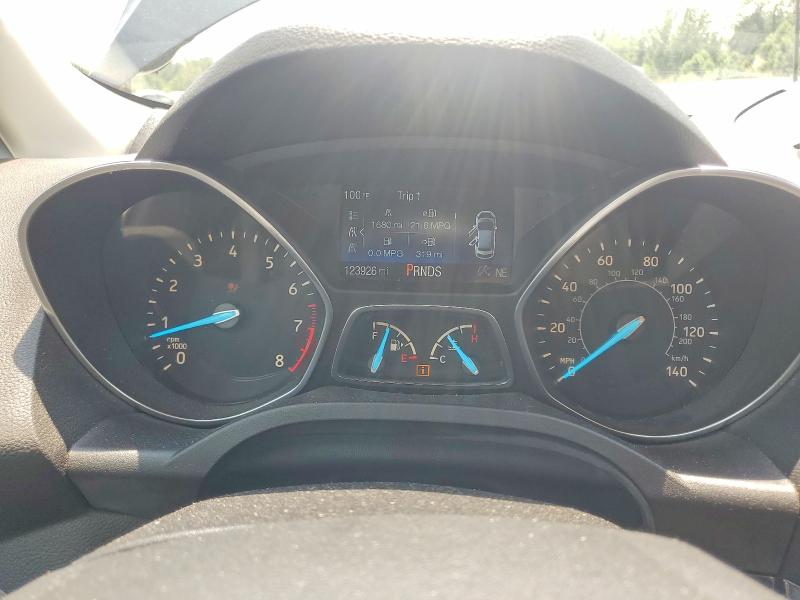 Продаж на аукціоні авто 2019 Ford Escape, vin: 1FMCU9J96KUB11677, номер лоту: 85995775