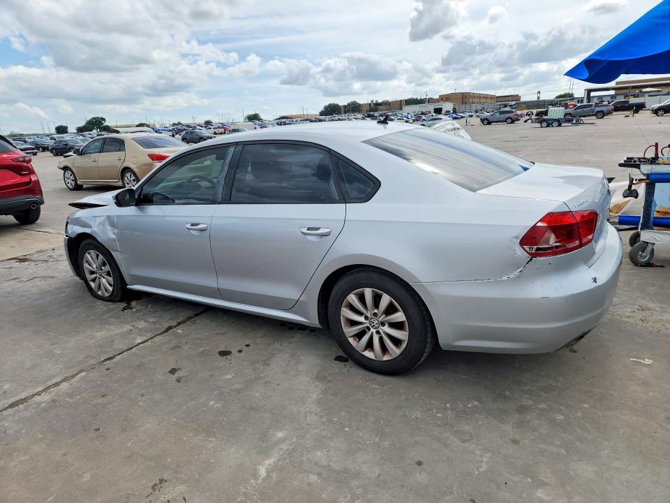 57070906 :رقم المزاد ، 1VWAH7A30DC018563 vin ، 2013 Volkswagen Passat مزاد بيع
