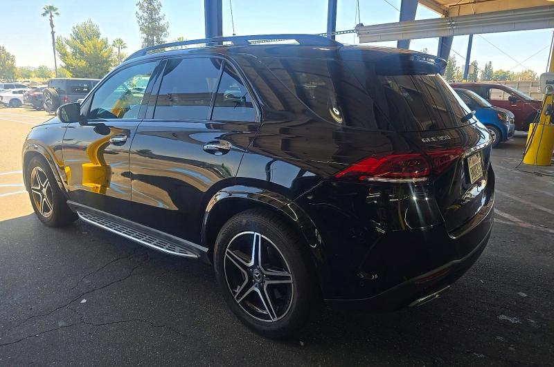 Продажа на аукционе авто 2020 Mercedes-benz Gle, vin: 4JGFB4JE7LA160893, номер лота: 57917956