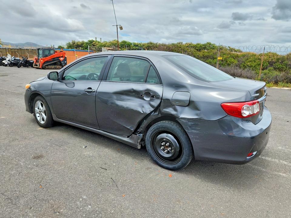 58495626 :رقم المزاد ، 2T1BU4EEXBC657194 vin ، 2011 Toyota Corolla مزاد بيع