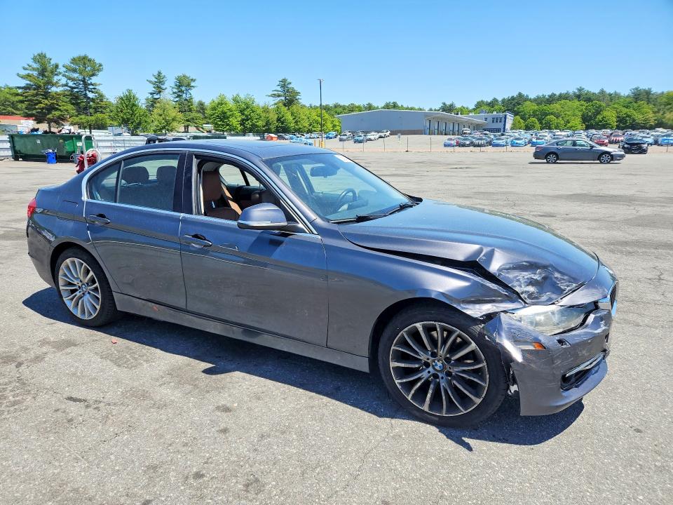 2015 Bmw 328 მანქანა იყიდება აუქციონზე, vin: WBA3B5G55FNS19356, აუქციონის ნომერი: 55594706