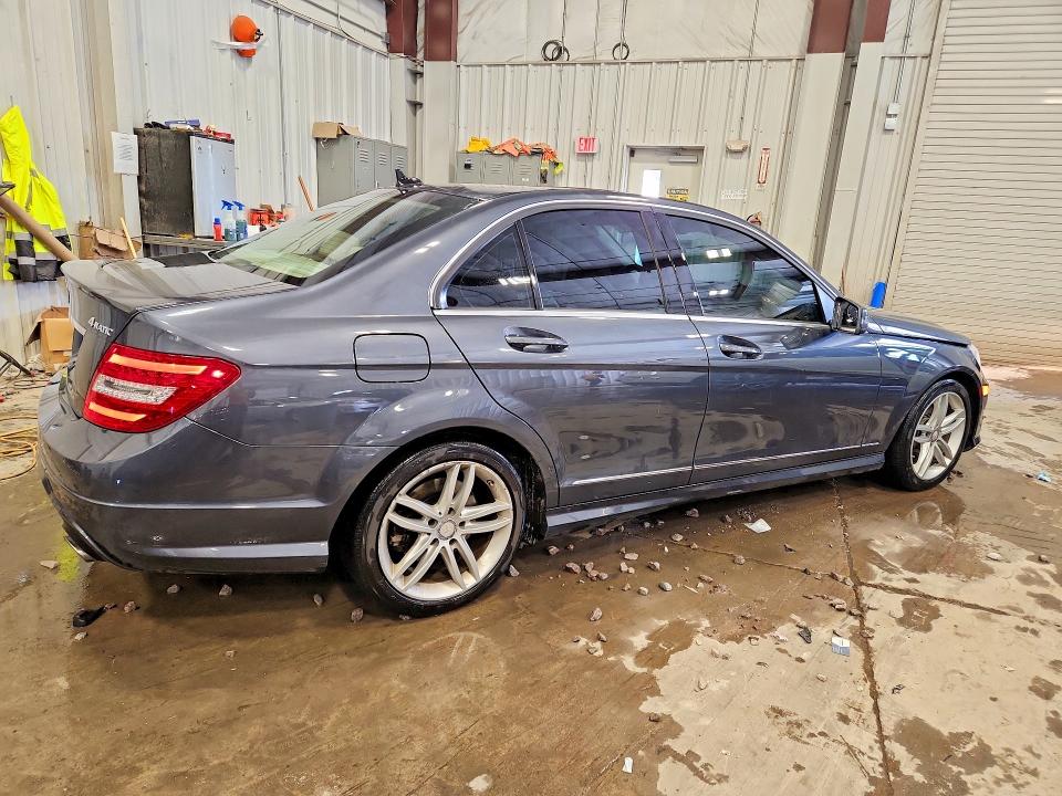 Продаж на аукціоні авто 2014 Mercedes-benz C, vin: WDDGF8AB4EA943432, номер лоту: 54908306