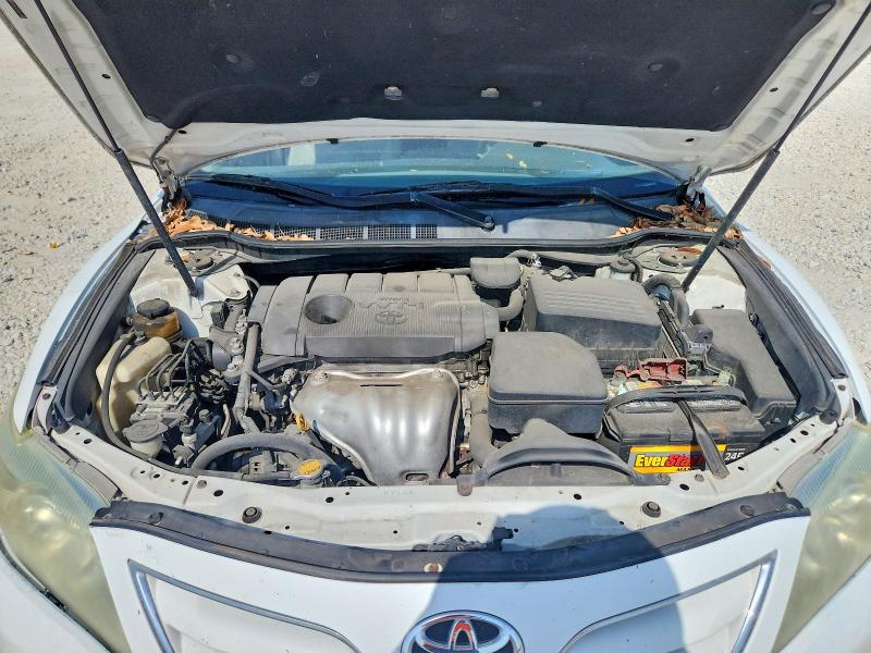 58516726 :رقم المزاد ، 4T1BF3EK5AU568818 vin ، 2010 Toyota Camry مزاد بيع
