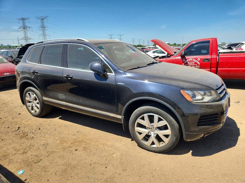 2014 Volkswagen Touareg მანქანა იყიდება აუქციონზე, vin: WVGEP9BP4ED011787, აუქციონის ნომერი: 55696906