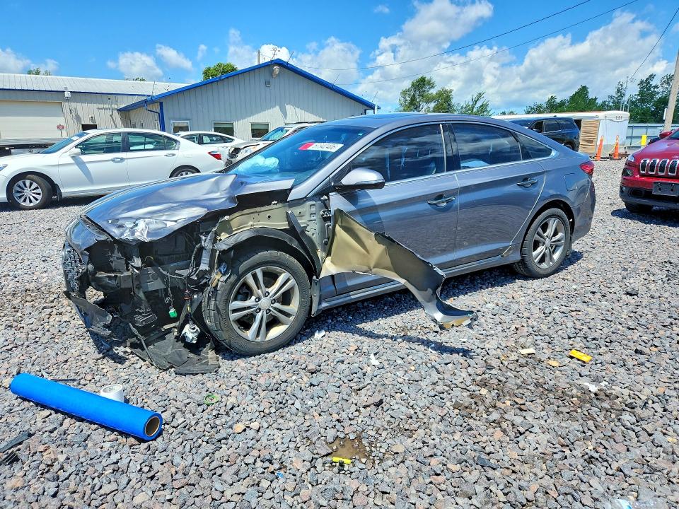 2018 Hyundai Sonata მანქანა იყიდება აუქციონზე, vin: 5NPE34AF5JH713701, აუქციონის ნომერი: 57342406