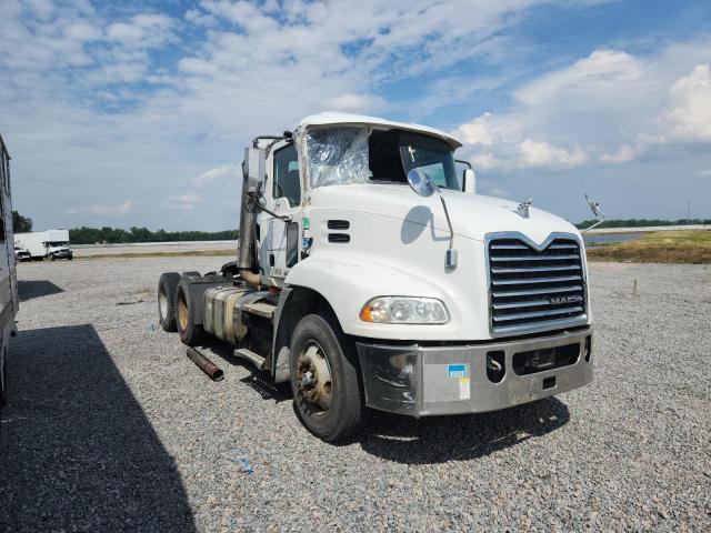 56590516 :رقم المزاد ، 1M1AW02Y4HM084222 vin ، 2017 Mack 600 مزاد بيع