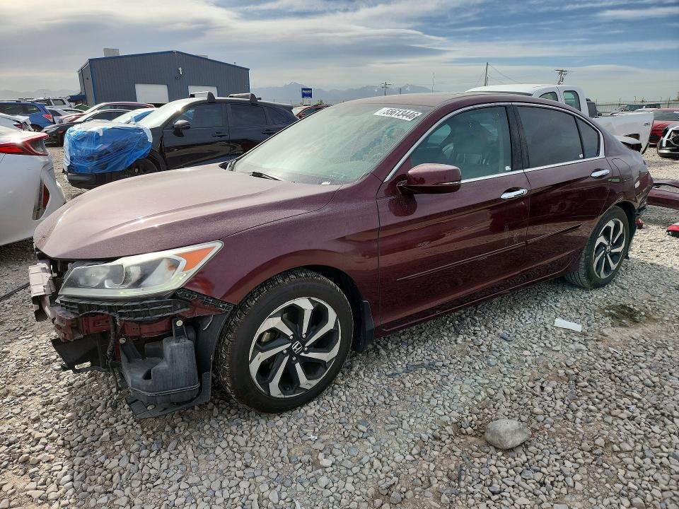 55613446 :رقم المزاد ، 1HGCR2F86HA166851 vin ، 2017 Honda Accord مزاد بيع