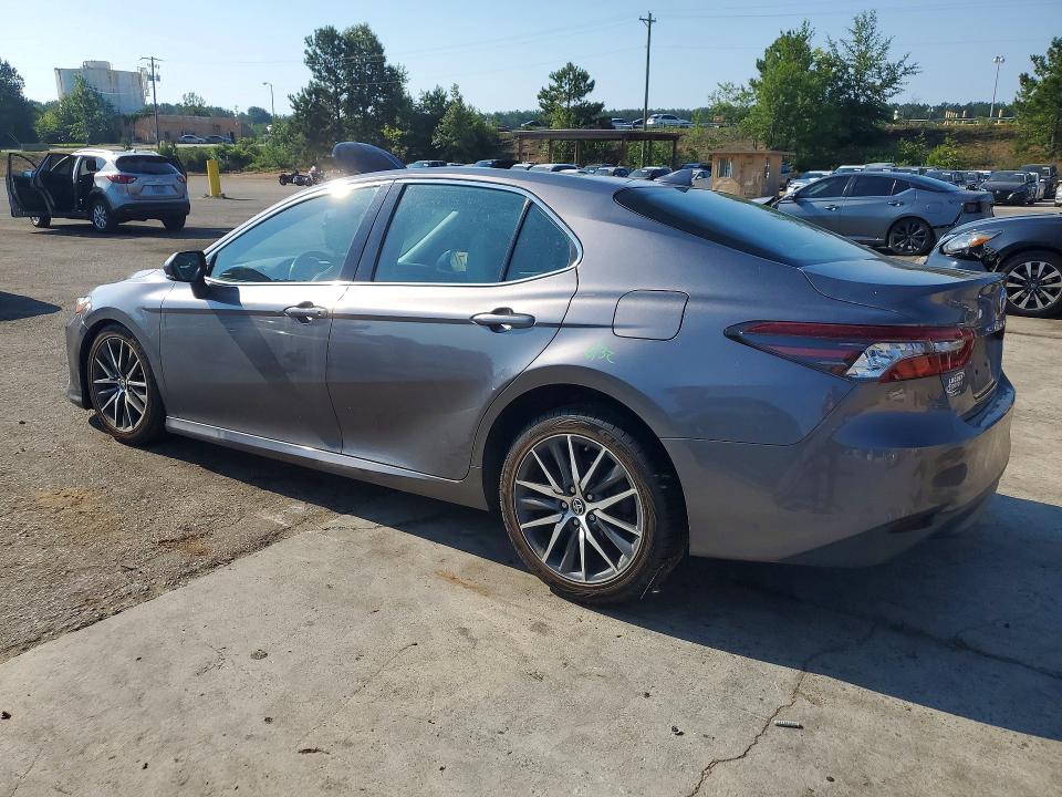 Продаж на аукціоні авто 2022 Toyota Camry, vin: 4T1F11AK5NU070747, номер лоту: 56817186