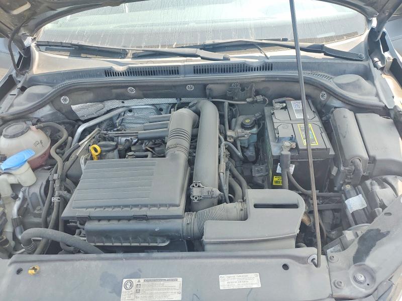 58497956 :رقم المزاد ، 3VW2B7AJ8JM212739 vin ، 2018 Volkswagen Jetta مزاد بيع
