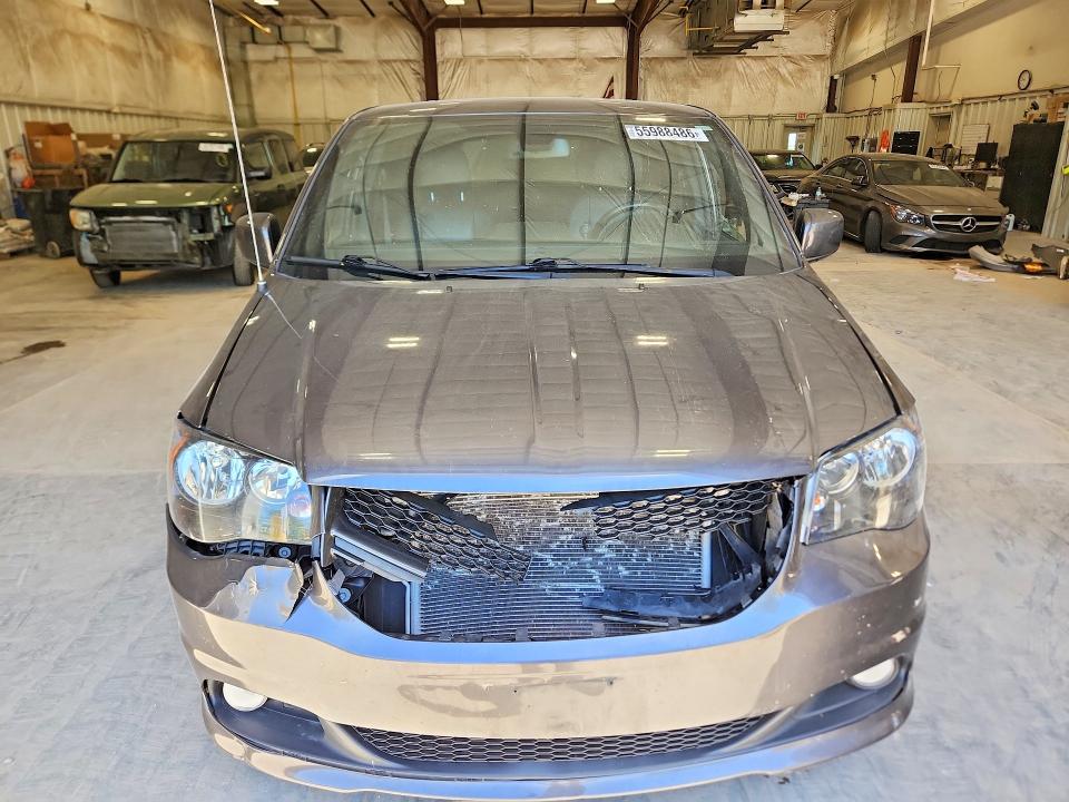55988486 :رقم المزاد ، 2C4RDGEG1KR716067 vin ، 2019 Dodge Grand Caravan مزاد بيع