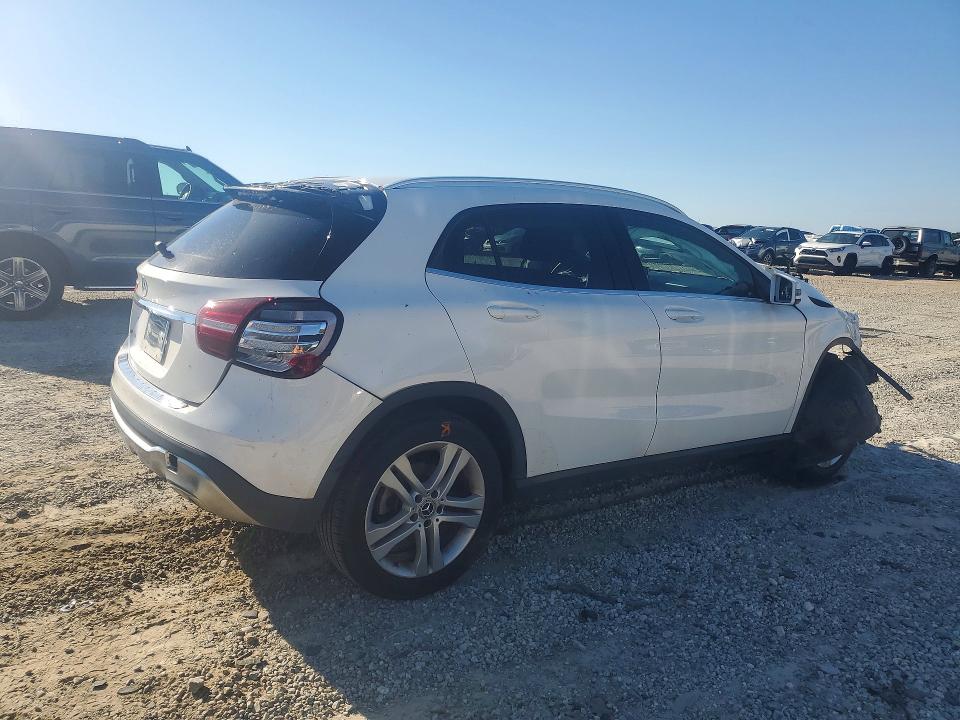 Aukcja sprzedaży 2020 Mercedes-benz Gla, vin: W1NTG4EB3LU040606, numer aukcji: 55921806