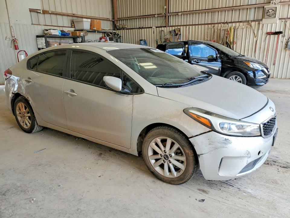 Продаж на аукціоні авто 2017 Kia Forte, vin: 3KPFL4A77HE128520, номер лоту: 55689836