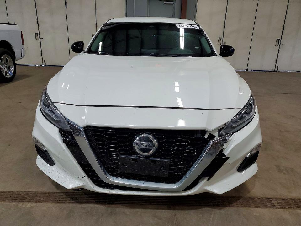2021 Nissan Altima მანქანა იყიდება აუქციონზე, vin: 1N4BL4CW1MN410456, აუქციონის ნომერი: 58328976