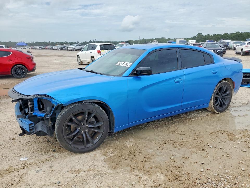 56451346 :رقم المزاد ، 2C3CDXHG5GH210843 vin ، 2016 Dodge Charger مزاد بيع