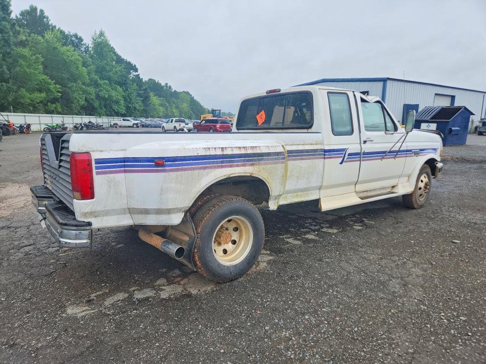 1997 Ford F350 მანქანა იყიდება აუქციონზე, vin: 1FTJX35F2VEC61736, აუქციონის ნომერი: 52474316