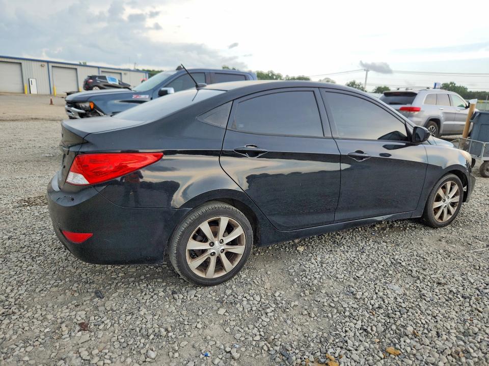 58998256 :رقم المزاد ، KMHCU4AE7CU084166 vin ، 2012 Hyundai Accent مزاد بيع